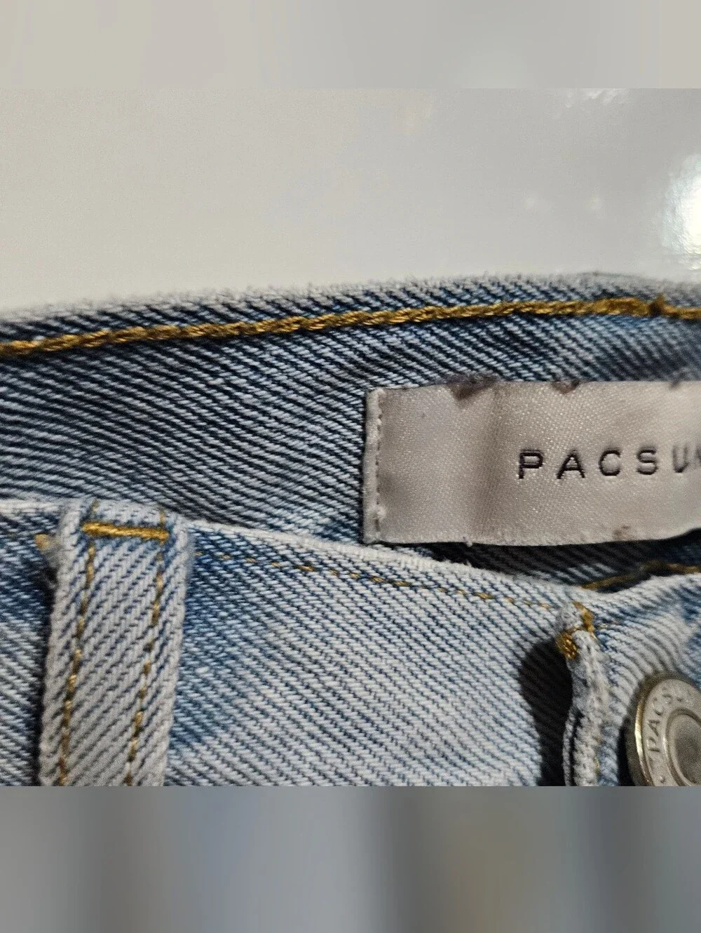 PacSun Baggy Jeans Men's 29x30 Light Wash Straight Leg Distressed Hem Denim.